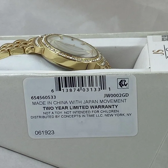 Jessica Simpson Crystal Accented Woman's Watch JW0002GD Gold Pearl 35mm NEW READ - Picture 3 of 9